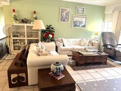 Pine Grove (D21), Condominium #551299311